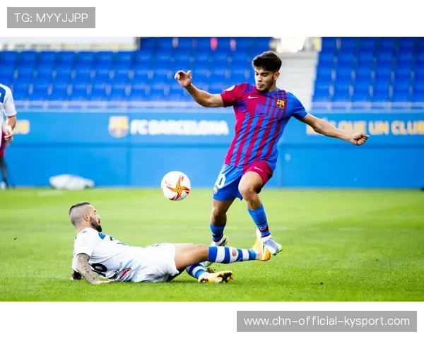 巴萨或加快边路与中路的协同进攻训练节奏